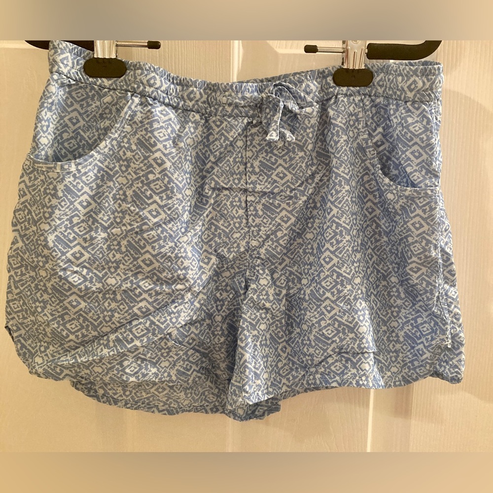 AMK Women’s Shorts